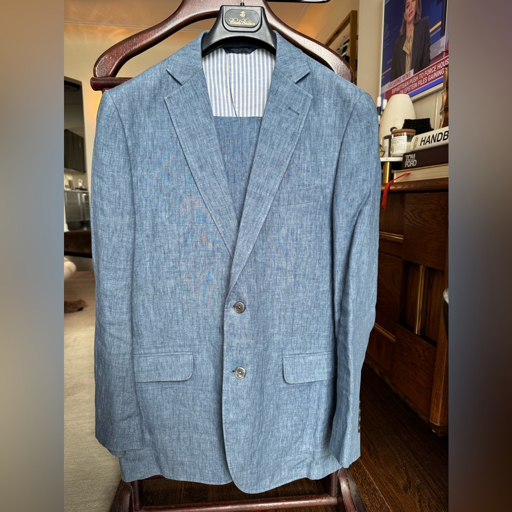 Brooks Brothers Linen Suit 40R